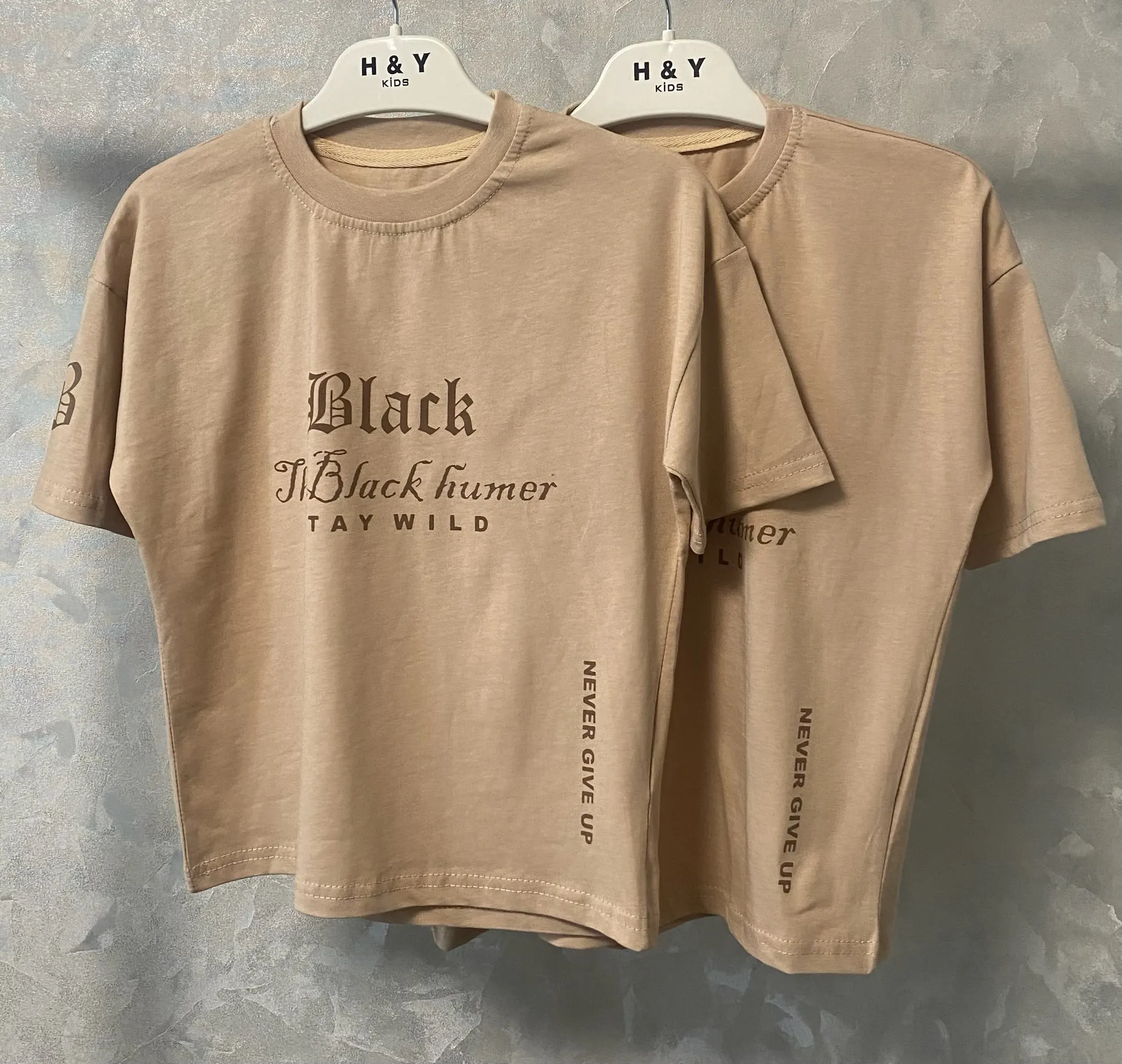 Літній комплект для хлопчика “Black” — футболка та шорти - Зображення 2